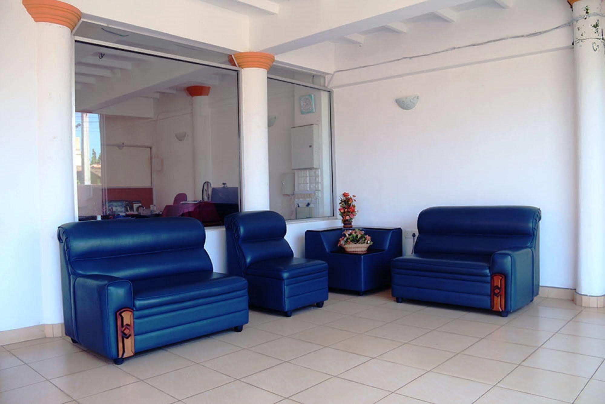 Hotel Red Rose Negombo Eksteriør billede