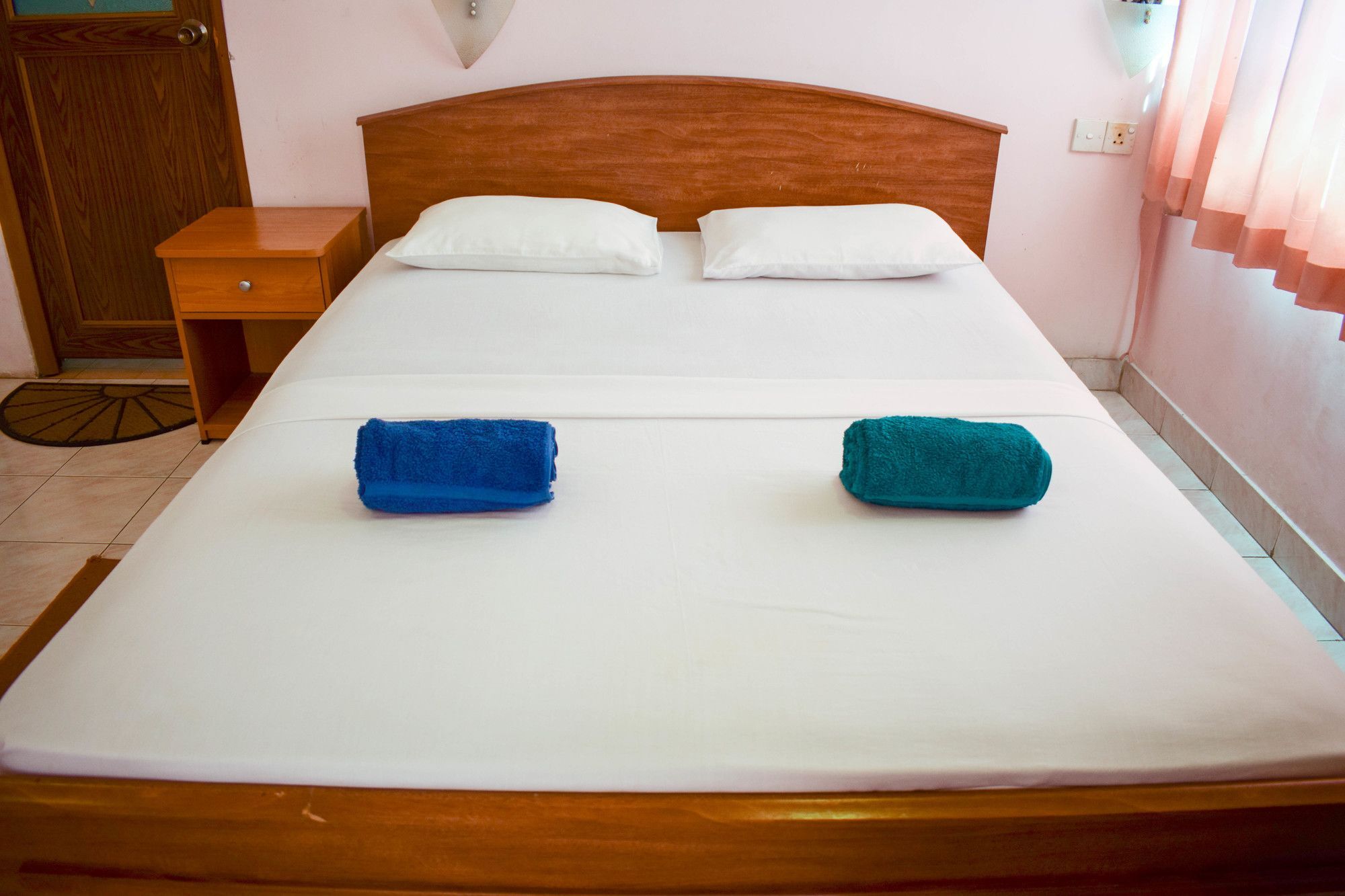 Hotel Red Rose Negombo Eksteriør billede