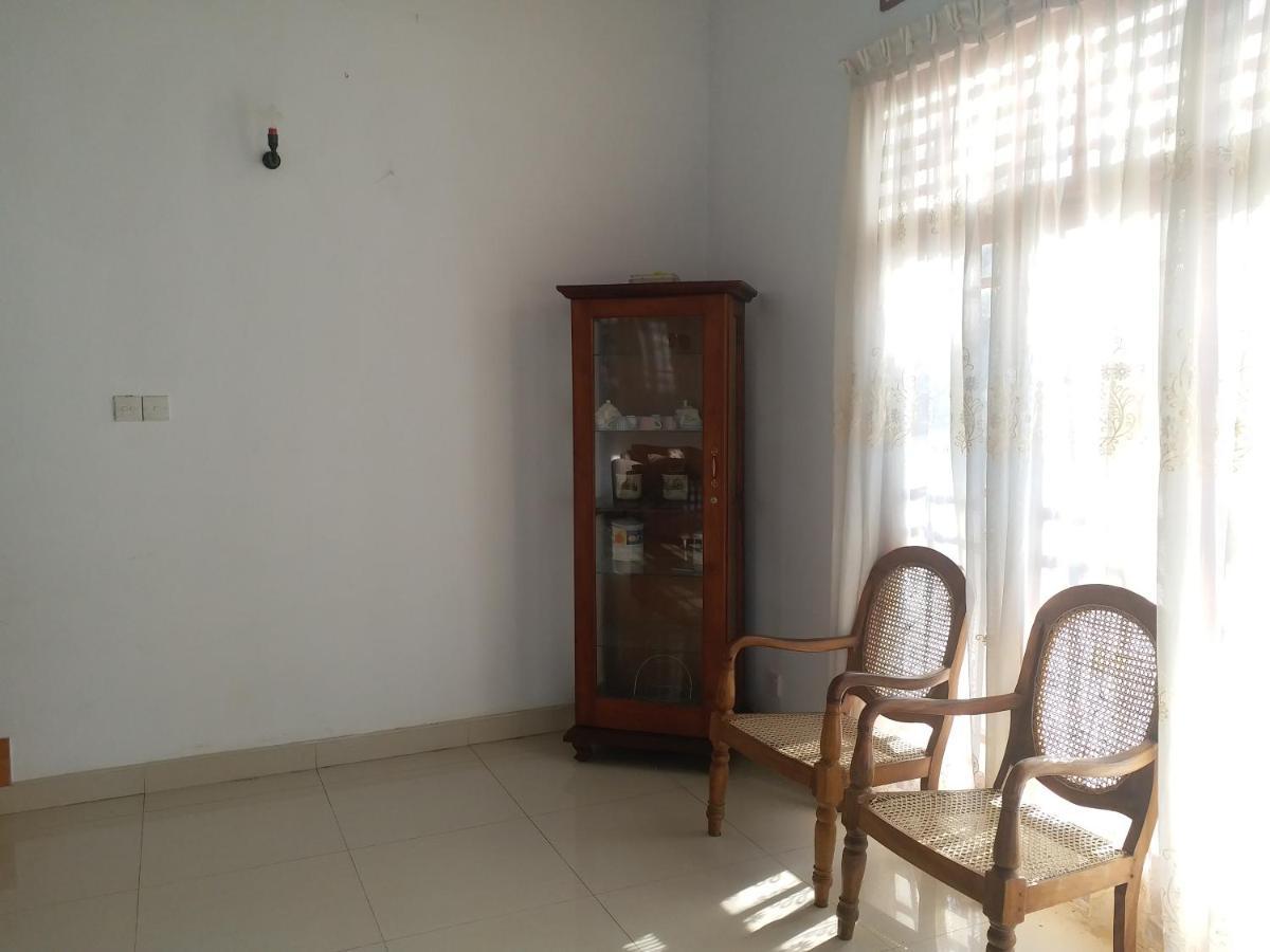 Hotel Red Rose Negombo Eksteriør billede
