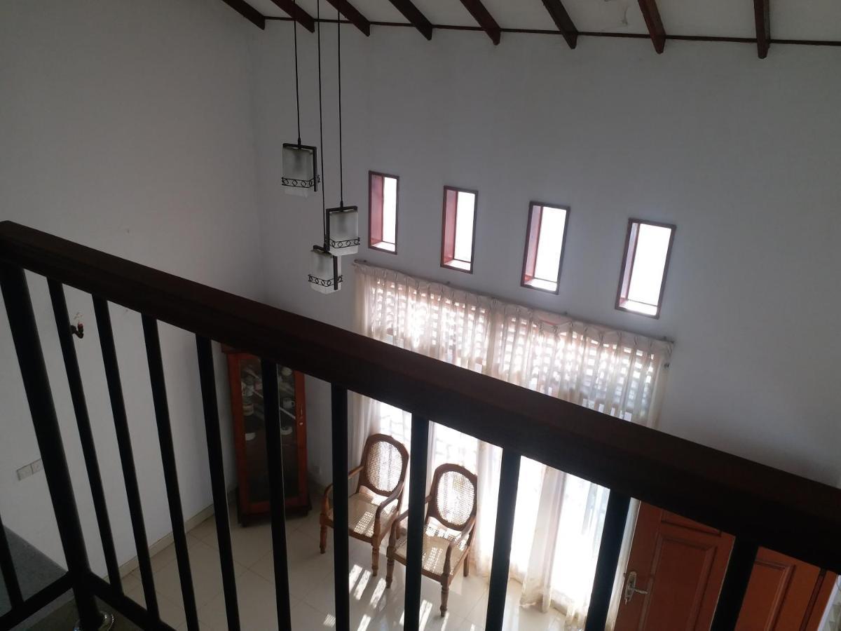 Hotel Red Rose Negombo Eksteriør billede